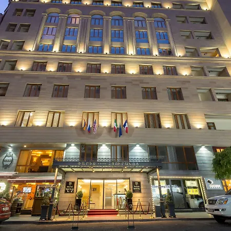 Paris Hotel Yerevan-2